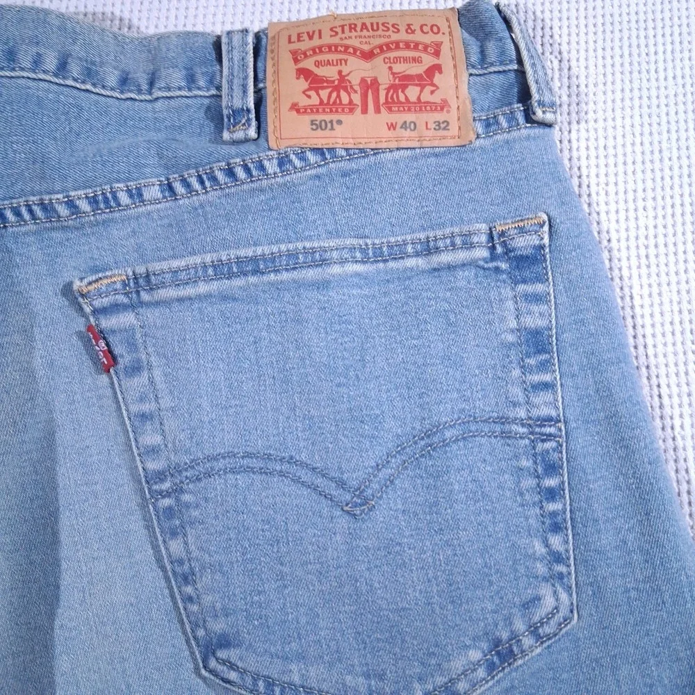 Levis 501 Org Mens Light Wash Button Fly Straight Leg Jeans 40x32 (Fits 40x30)
